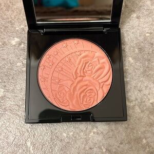 Pat McGrath blush “nude Venus II”